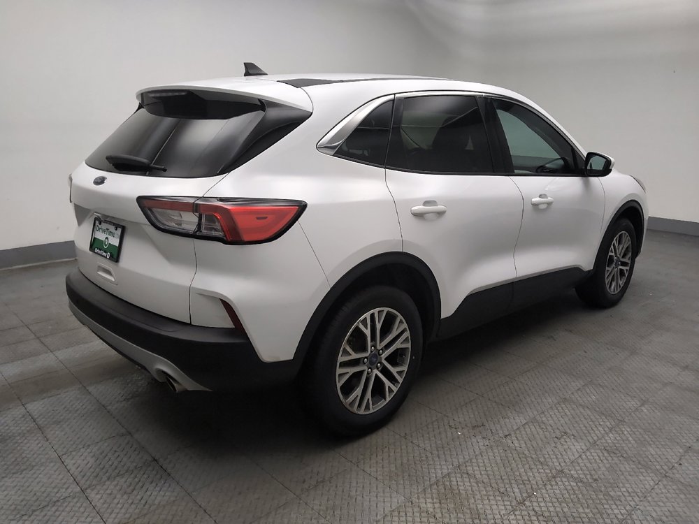 Used 2022 Ford Escape SEL image 10
