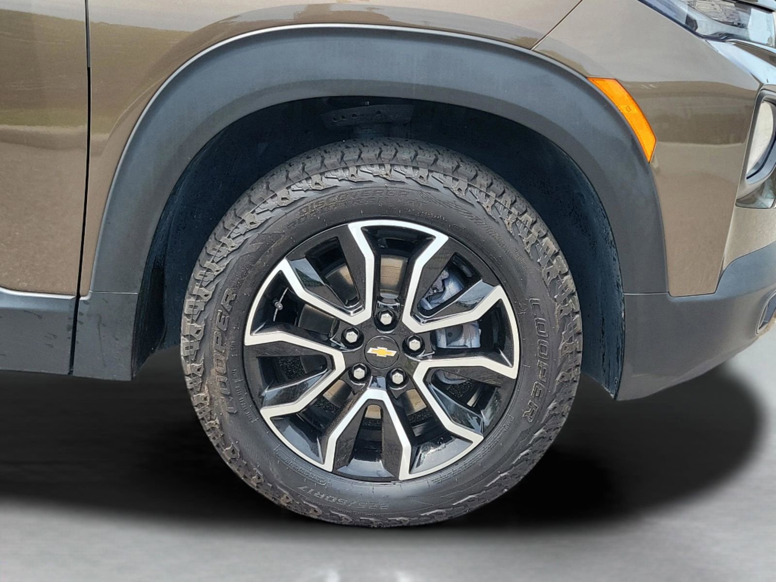 Used 2021 Chevrolet TrailBlazer ACTIV w/ Sun and Liftgate Package AWD/4WD image 17