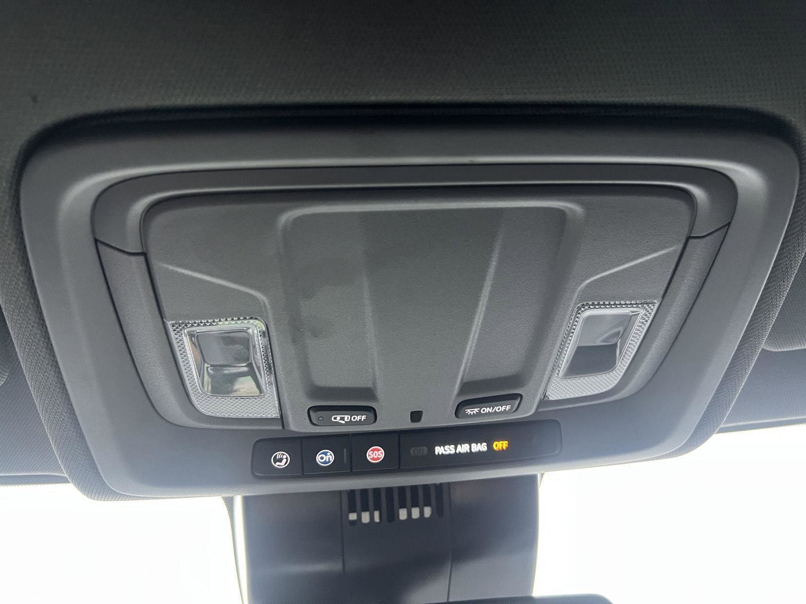 Used 2024 Chevrolet Silverado 2500 LT w/ All Star Edition AWD/4WD image 32