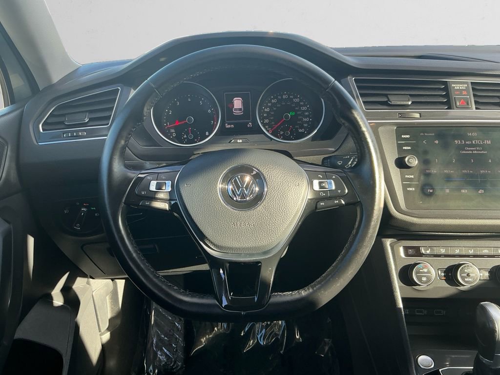 Used 2018 Volkswagen Tiguan SE image 12