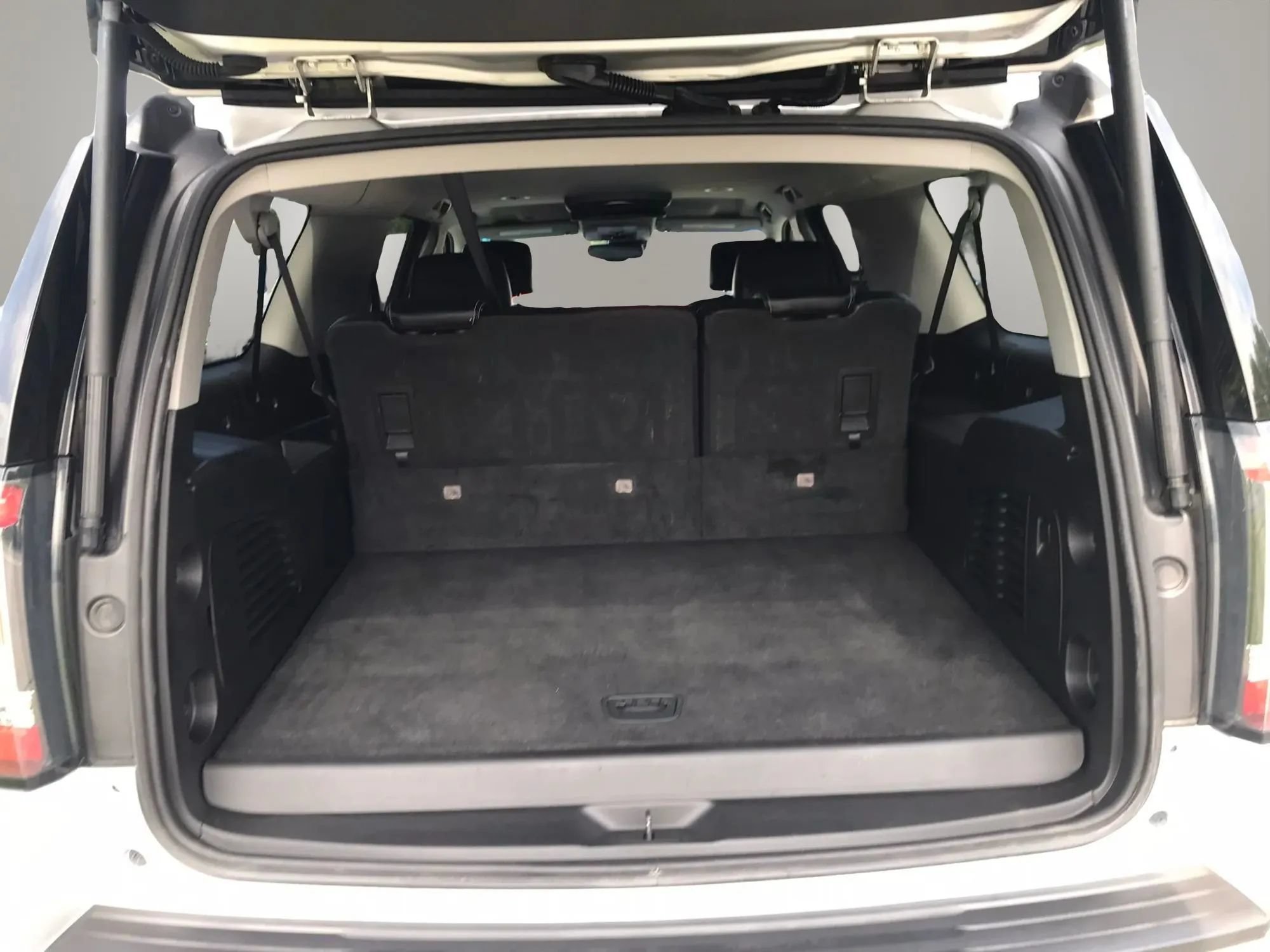 Used 2019 GMC Yukon XL SLE w/ SLE Value Package AWD/4WD image 17