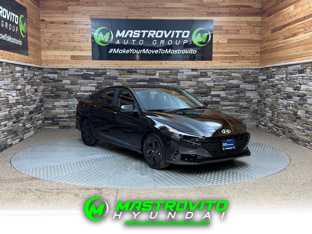 Used 2023 Hyundai Elantra SEL w/ Cargo Package