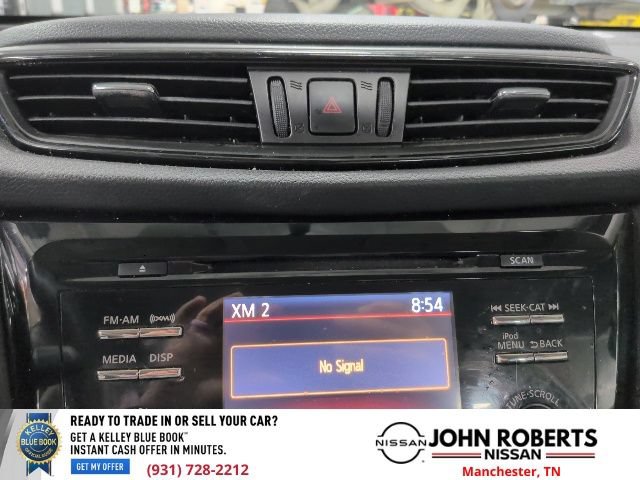 Used 2017 Nissan Rogue S AWD/4WD image 11