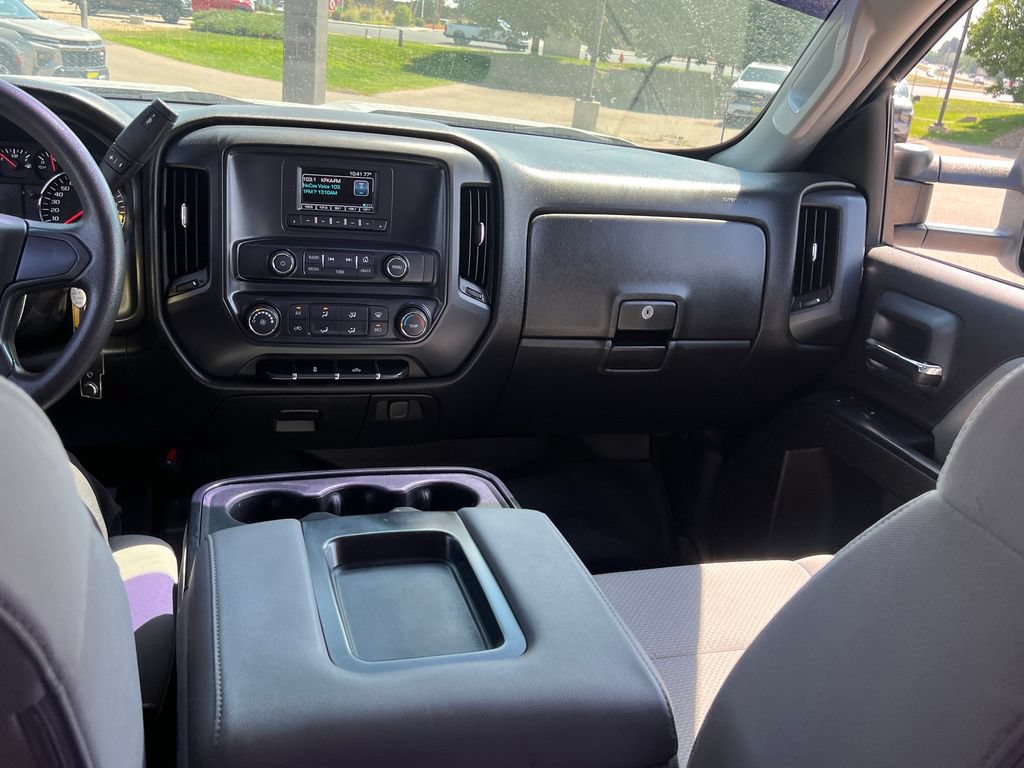 Used 2016 Chevrolet Silverado 2500 W/T AWD/4WD image 24