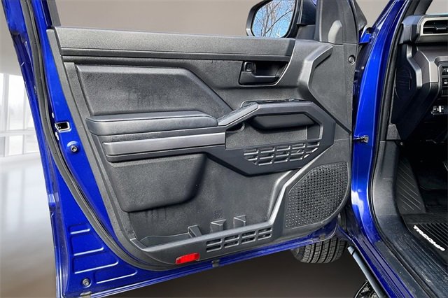 Used 2025 Toyota Tacoma SR5 image 17