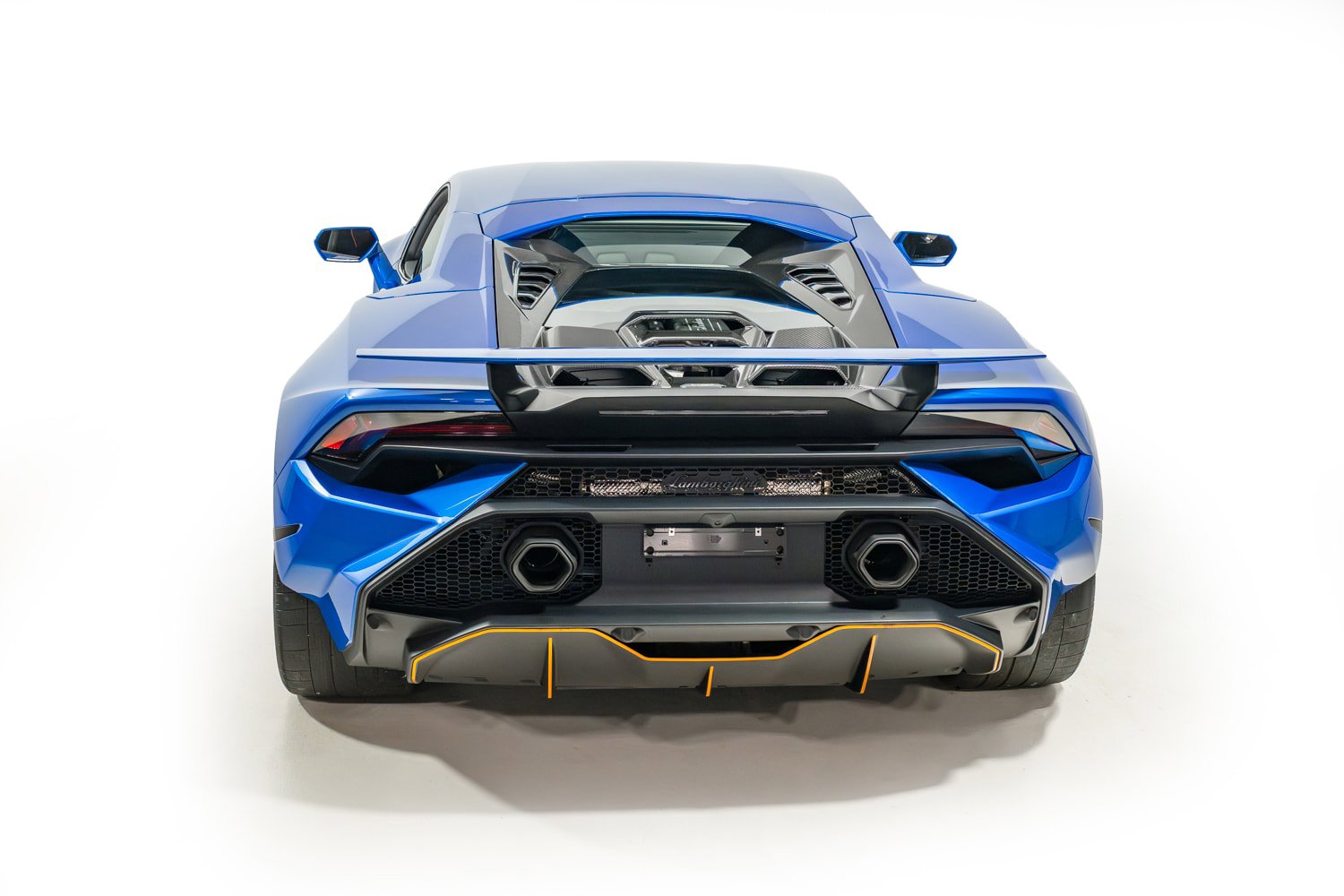 Used 2023 Lamborghini Huracan Tecnica image 6