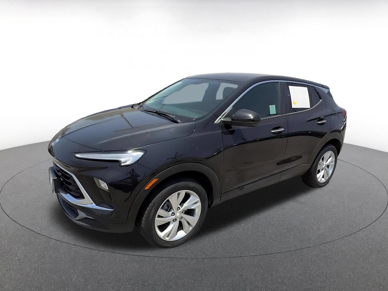 Used 2025 Buick Encore GX Preferred AWD/4WD image 8