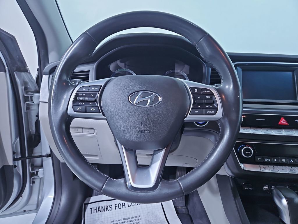 Used 2018 Hyundai Sonata SE image 15