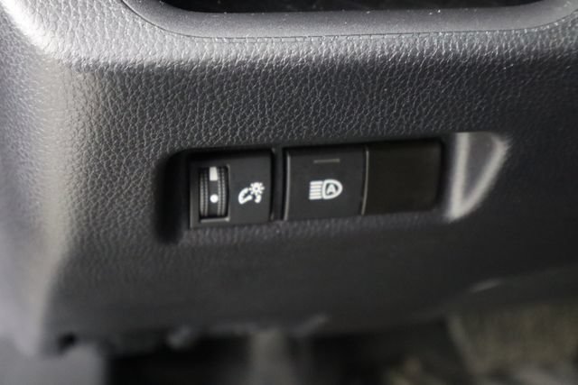 Used 2024 Toyota RAV4 LE FWD image 22