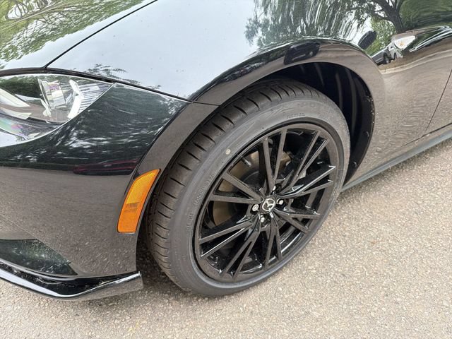 New 2026 MAZDA MX-5 Miata Club w/ Interior Package RWD image 10