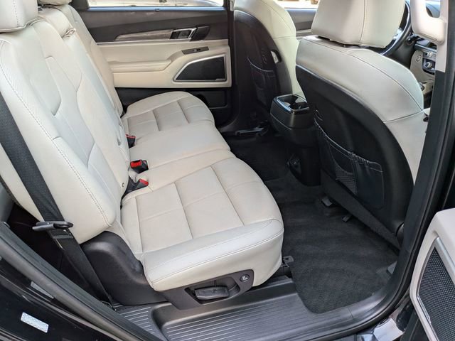 Used 2022 Kia Telluride EX w/ Towing Package image 34