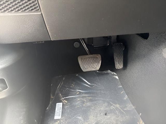 New 2026 Jeep Gladiator Sport image 15