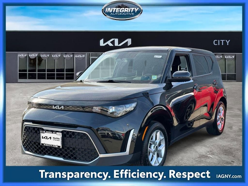Certified 2024 Kia Soul LX w/ Option Group 015 FWD image 6