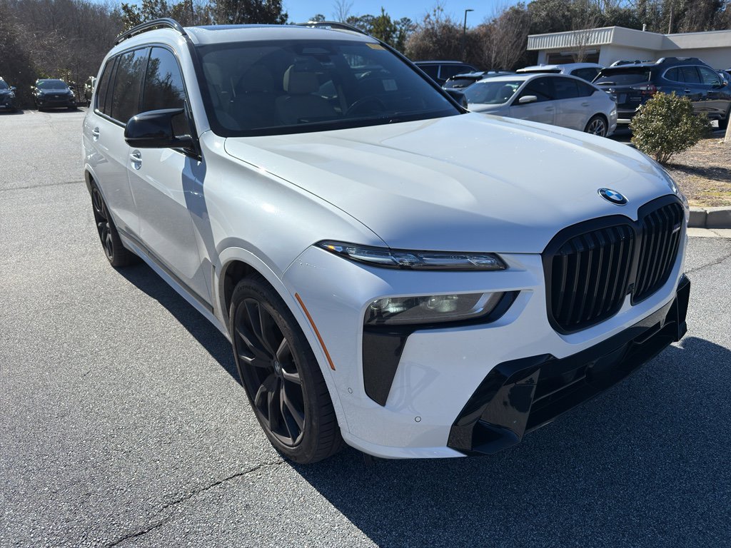 Used 2024 BMW X7 M60i w/ Executive Package image 3