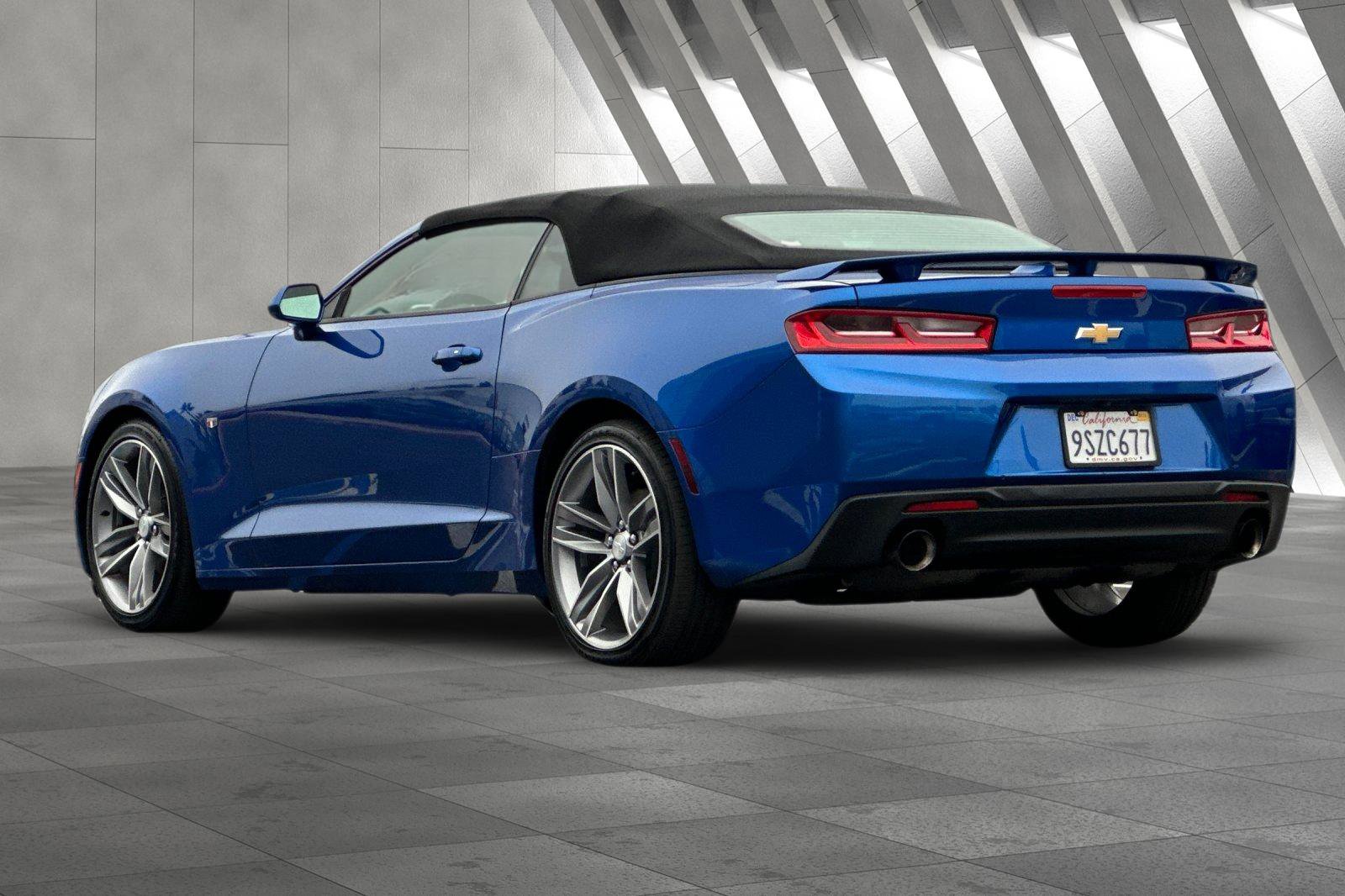 Used 2017 Chevrolet Camaro LT w/ RS Package image 6