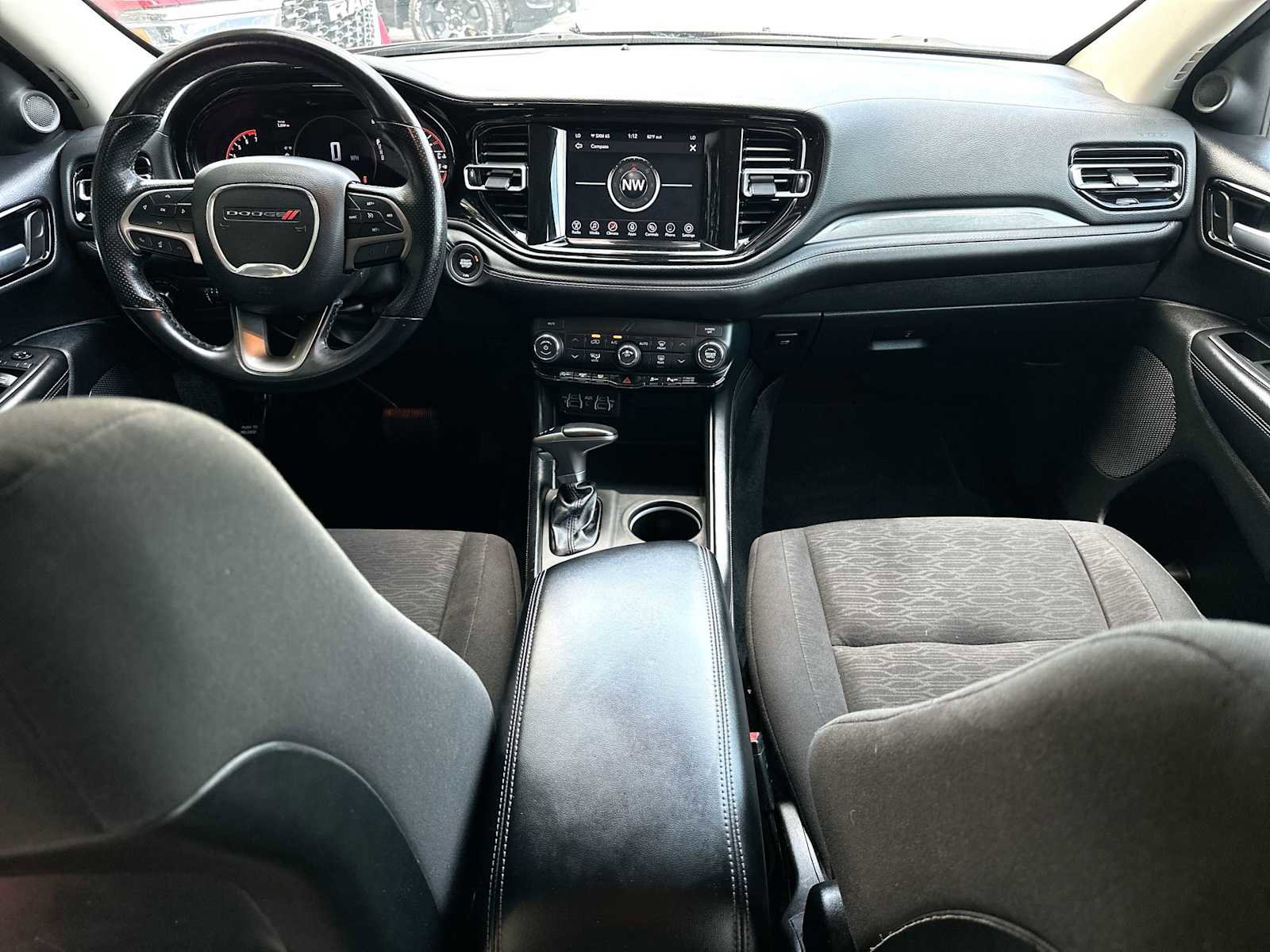Used 2022 Dodge Durango SXT image 25