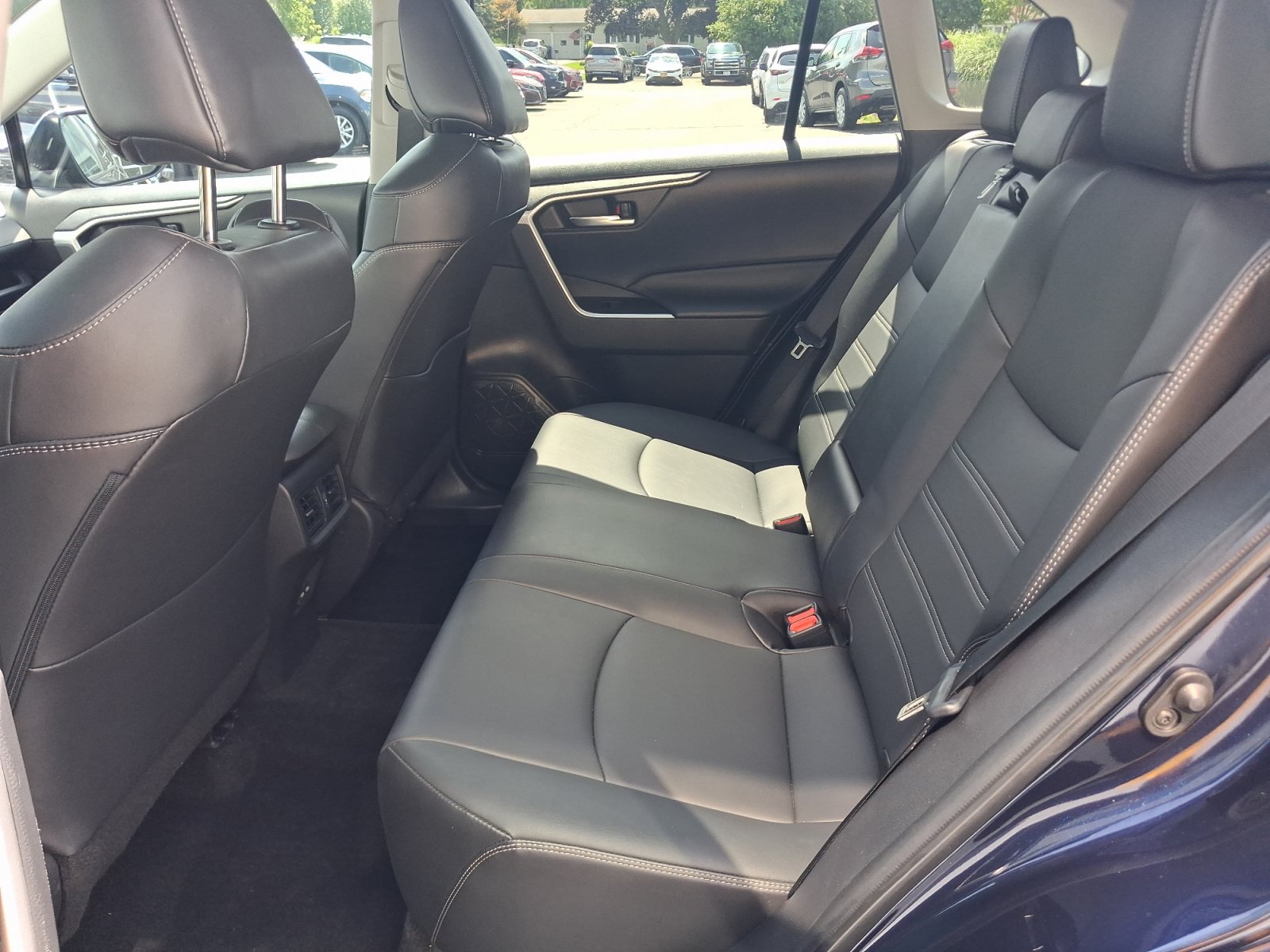 Used 2023 Toyota RAV4 XLE Premium AWD/4WD image 18