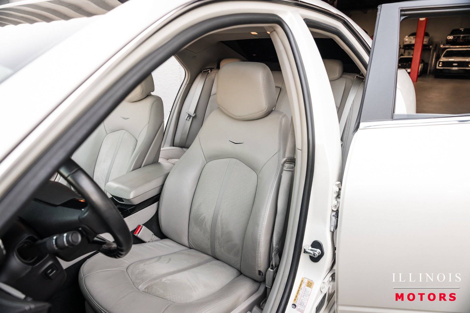 Used 2011 Cadillac CTS V w/ Wood Trim Package RWD image 18