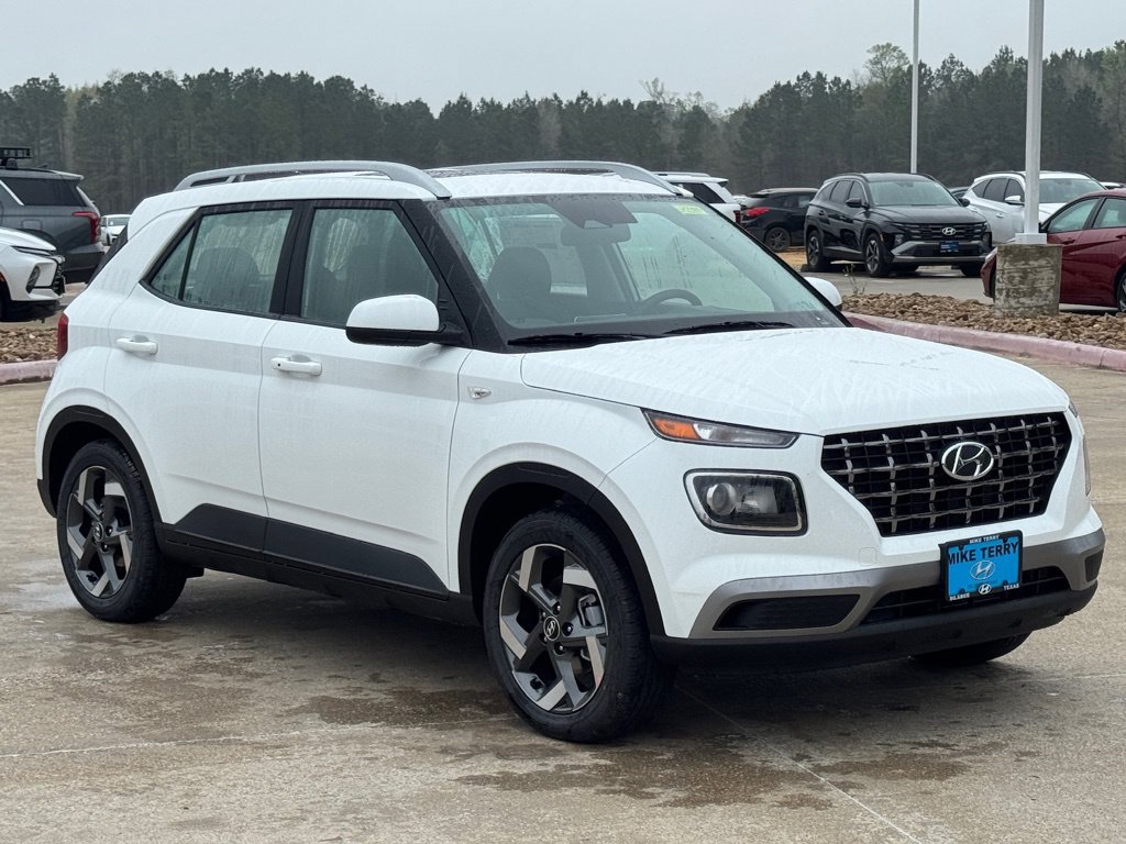 New 2026 Hyundai Venue SEL FWD image 10