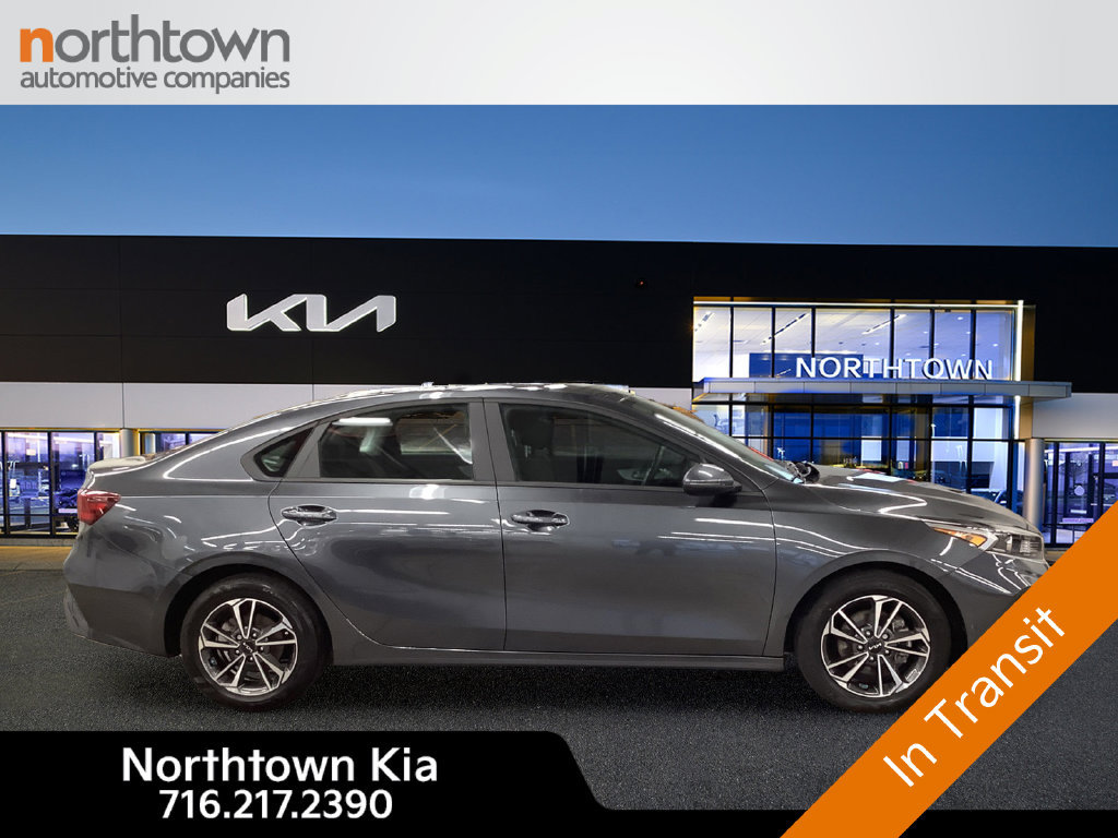 Used 2024 Kia Forte LXS w/ LXS Technology Package FWD image 7