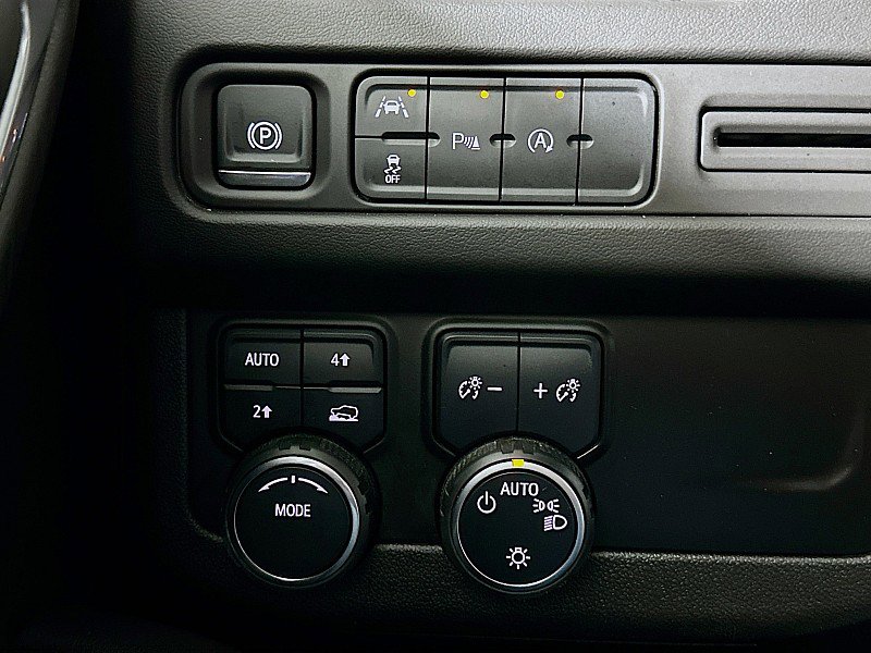 Used 2024 Chevrolet Tahoe LT image 10