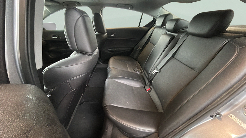 Used 2017 Acura ILX FWD image 14