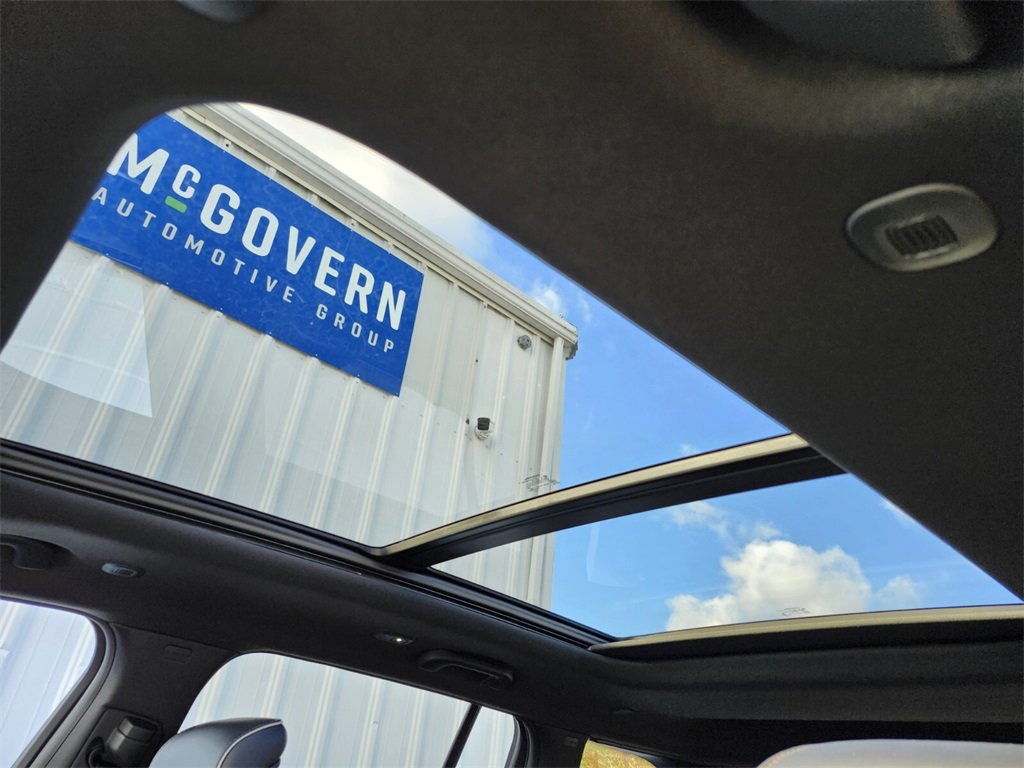 Used 2022 Jeep Grand Cherokee Summit image 17