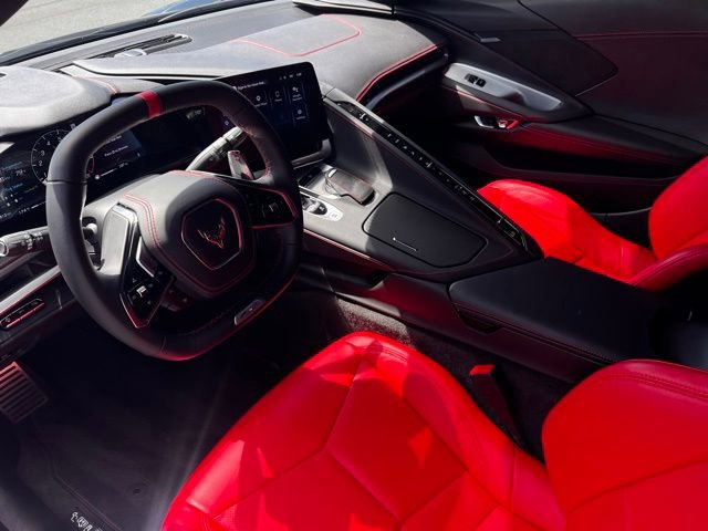 Used 2025 Chevrolet Corvette Z06 image 15