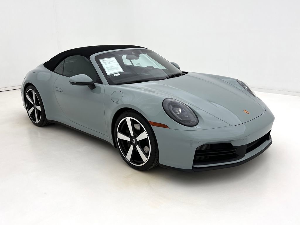 Used 2025 Porsche 911 Carrera image 2