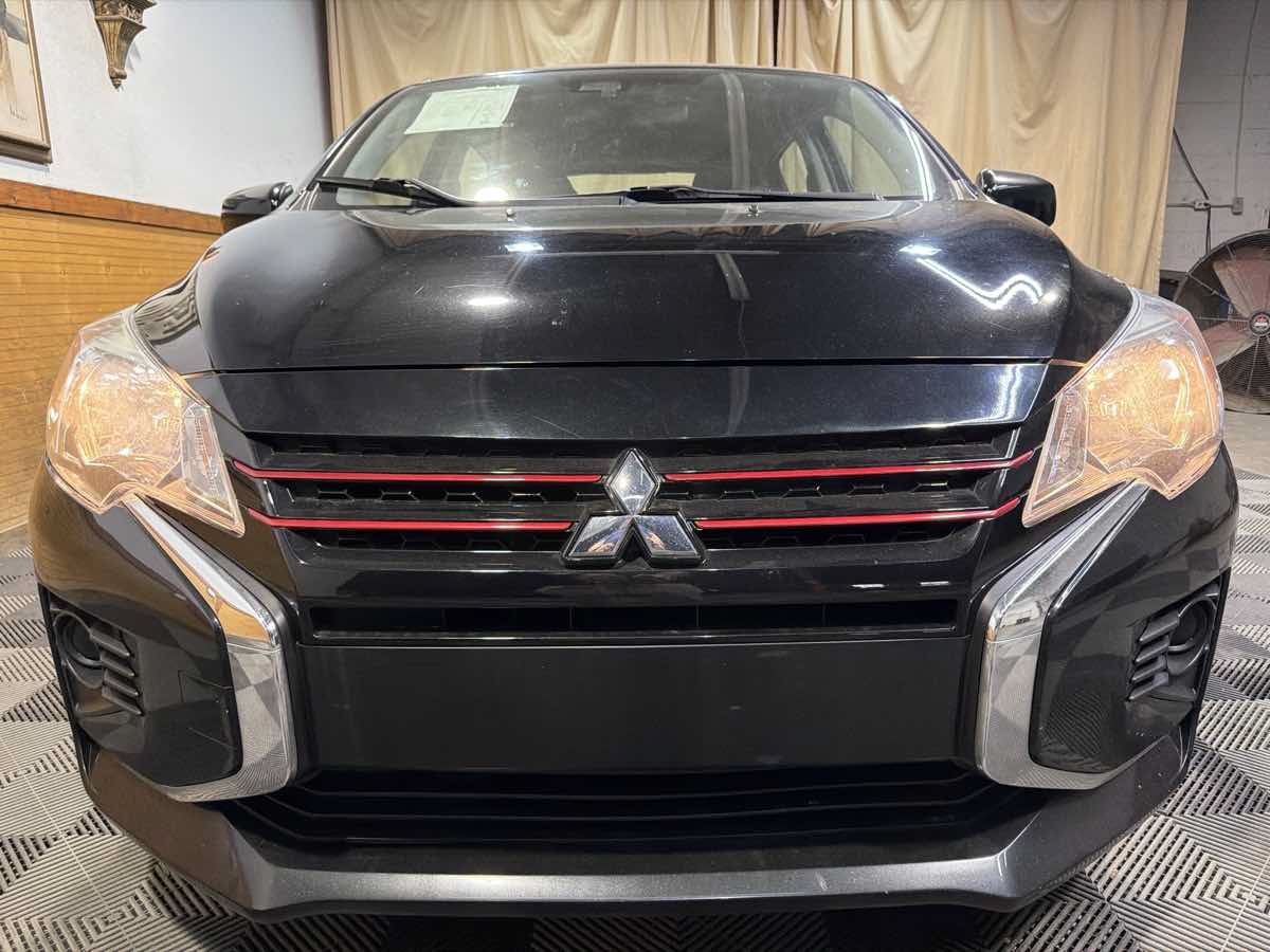 Used 2023 Mitsubishi Mirage Black Edition FWD image 3