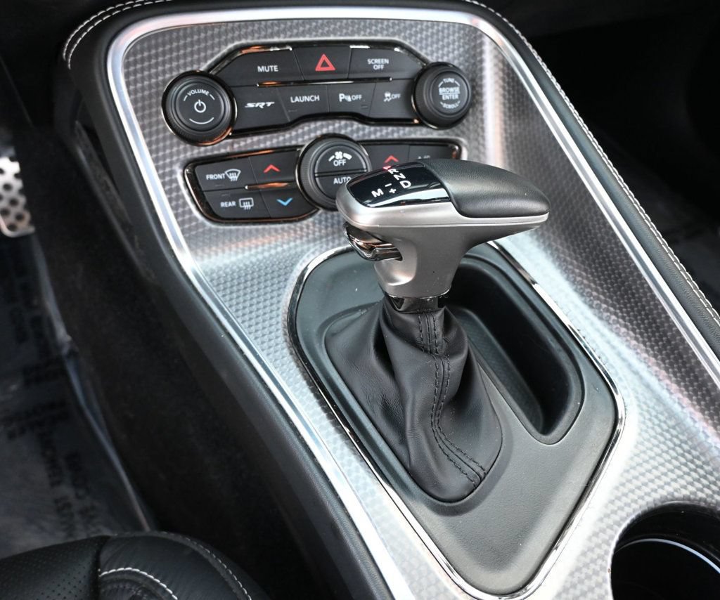 Used 2022 Dodge Challenger SRT Hellcat w/ Plus Package RWD image 16