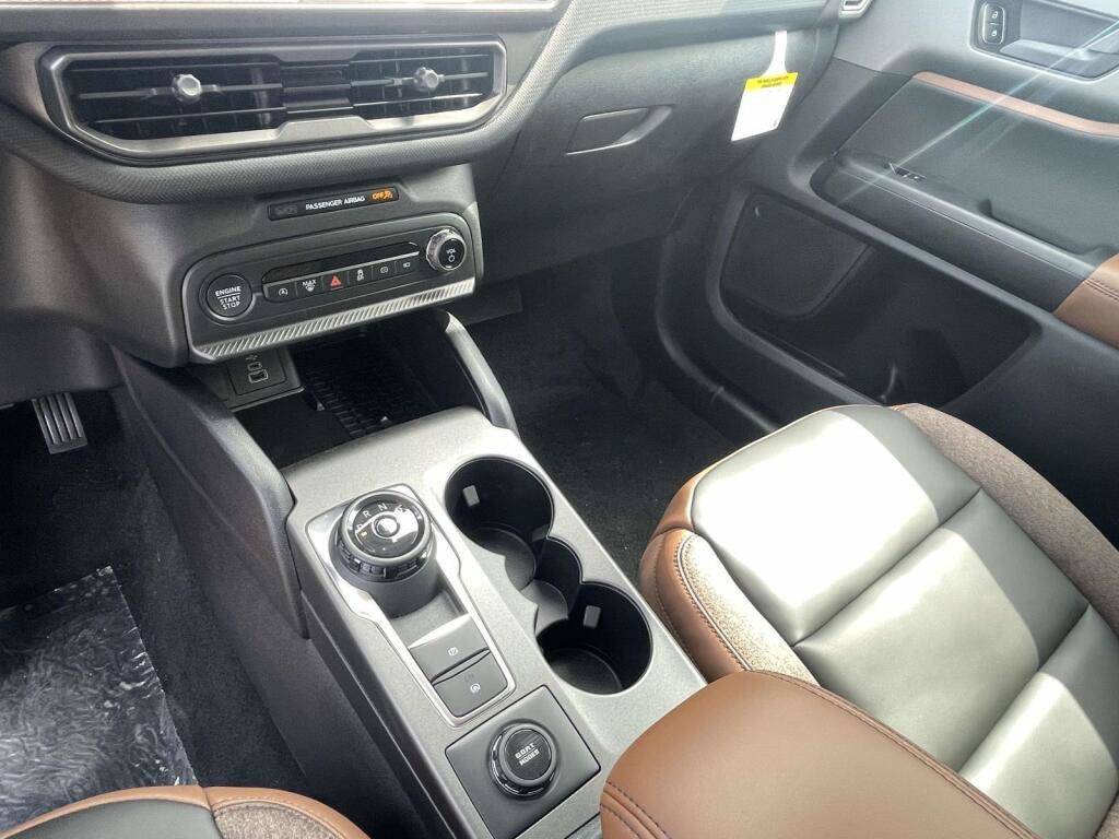 New 2025 Ford Bronco Sport Outer Banks AWD/4WD image 25