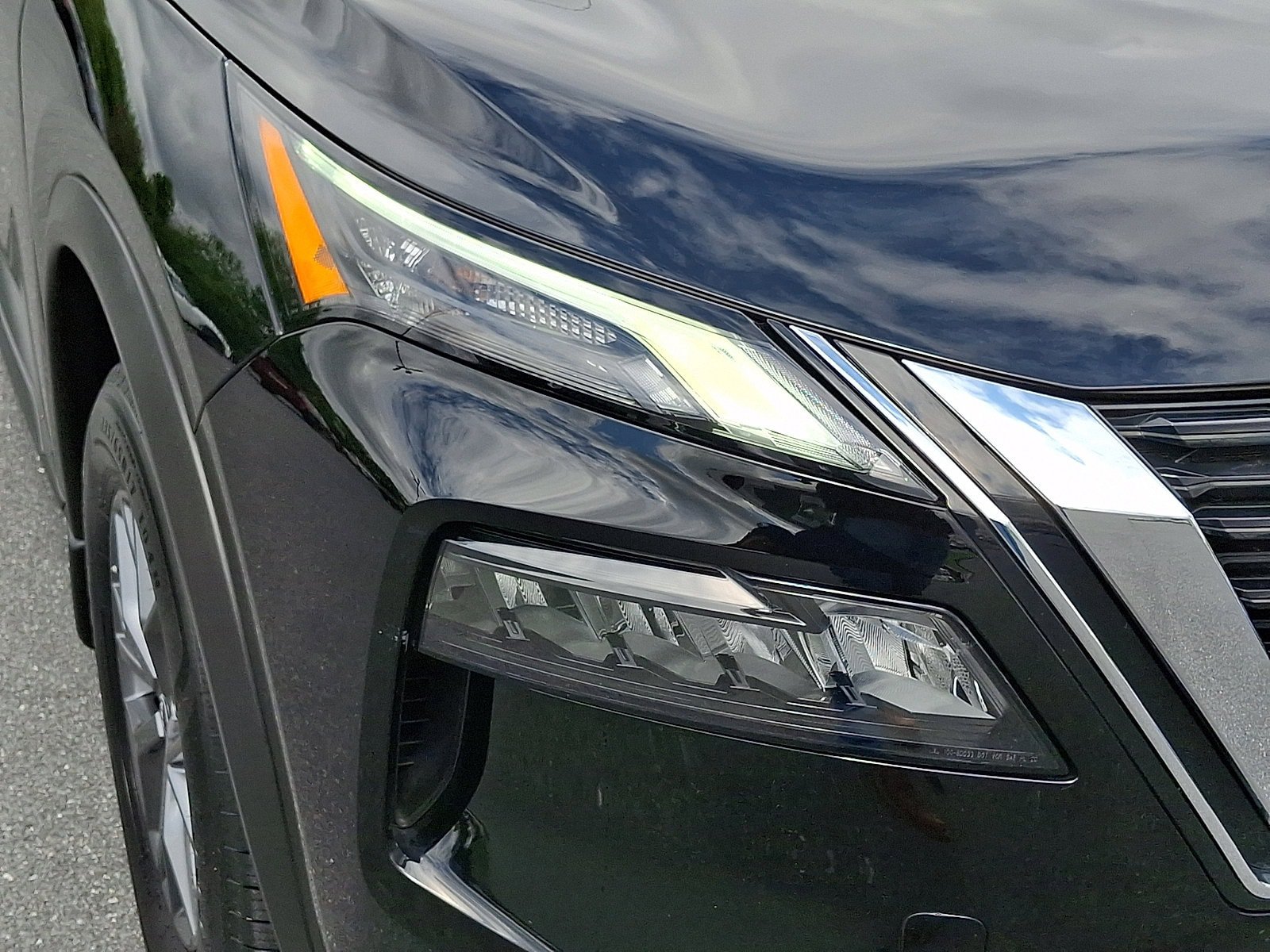 Certified 2023 Nissan Rogue S AWD/4WD image 10