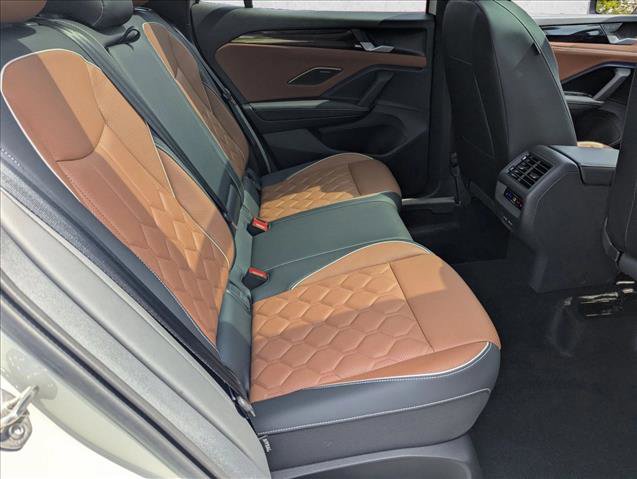 Used 2025 Volkswagen Tiguan SEL R-Line AWD/4WD image 20