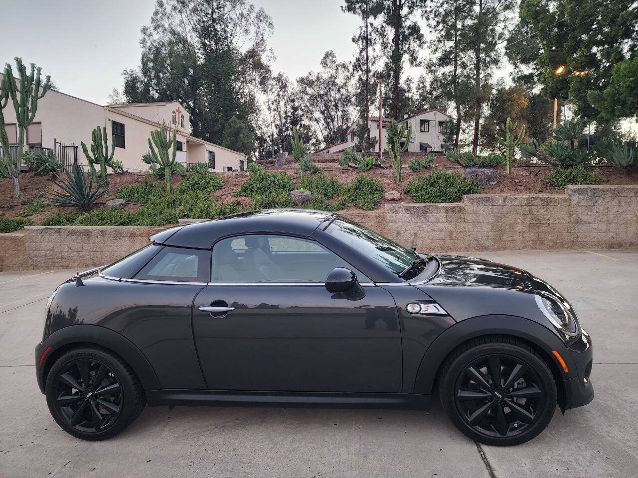 Used 2012 MINI Cooper Coupe S FWD image 7
