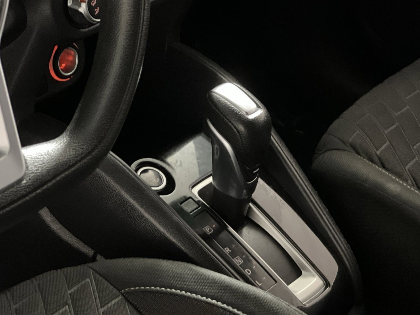 Used 2021 Nissan Kicks S image 20