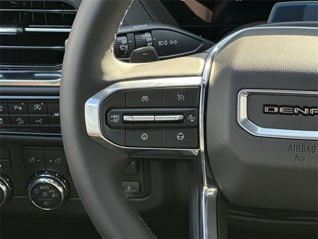 New 2026 GMC Yukon XL Denali w/ Denali Reserve Package image 10