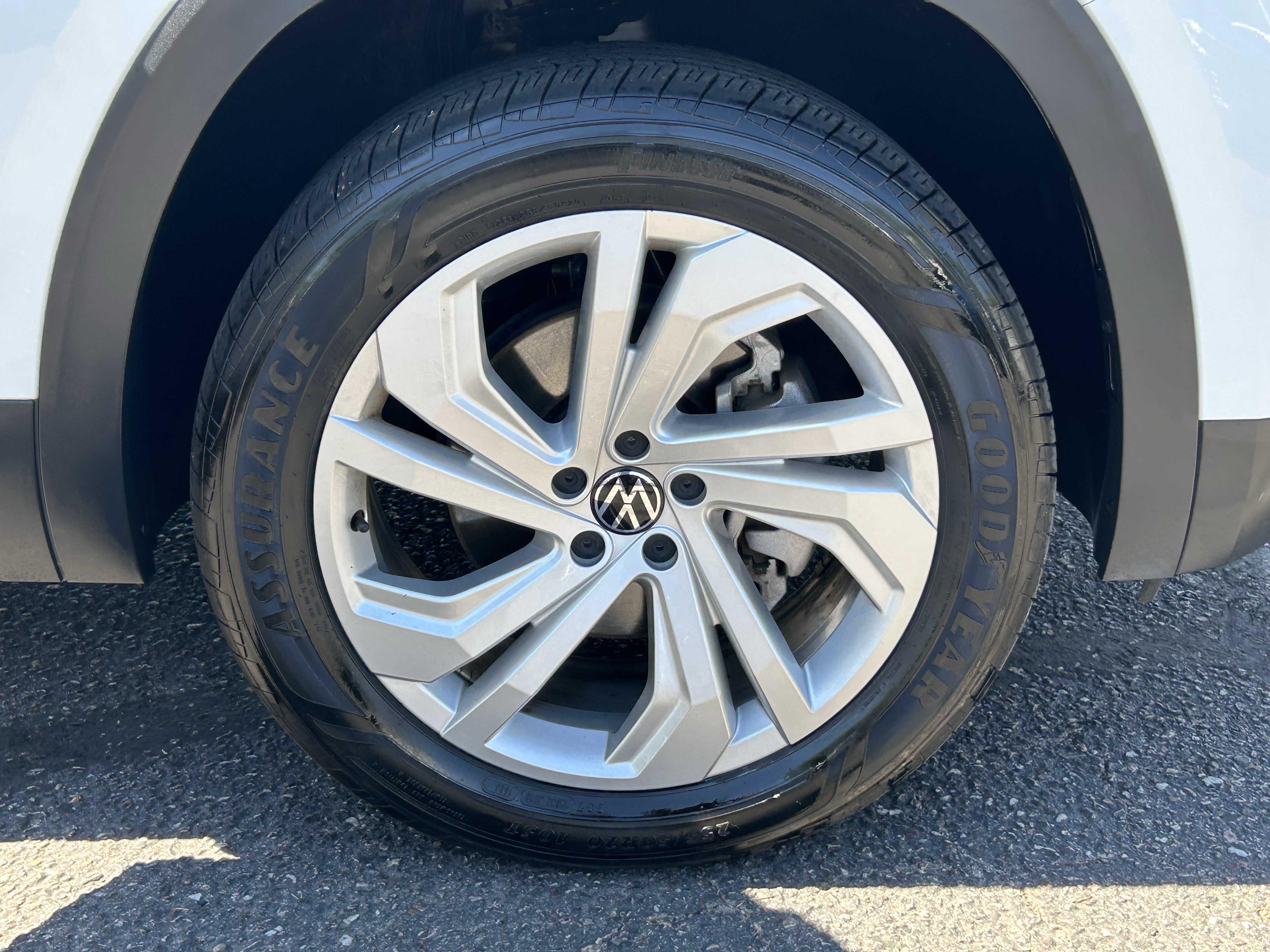 Used 2023 Volkswagen Atlas SE FWD image 7