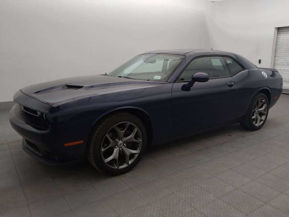 Used 2017 Dodge Challenger SXT Plus RWD image 2