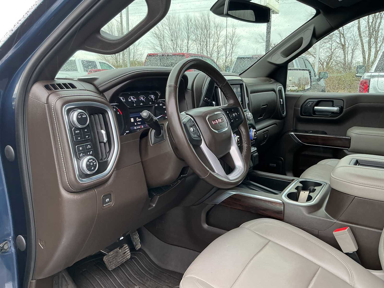 Used 2021 GMC Sierra 1500 SLT w/ SLT Premium Plus Package image 17