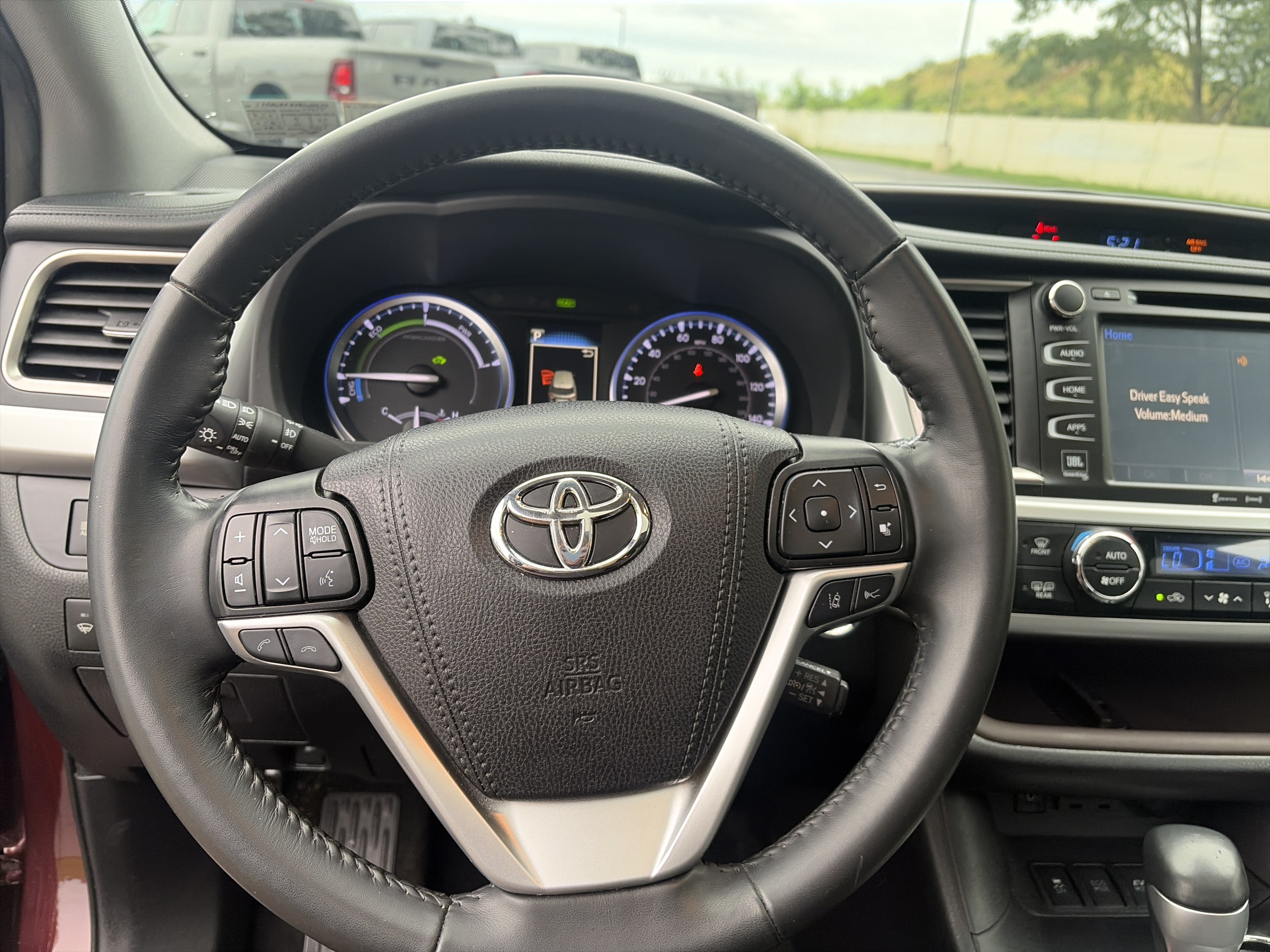 Used 2019 Toyota Highlander Limited AWD/4WD image 36