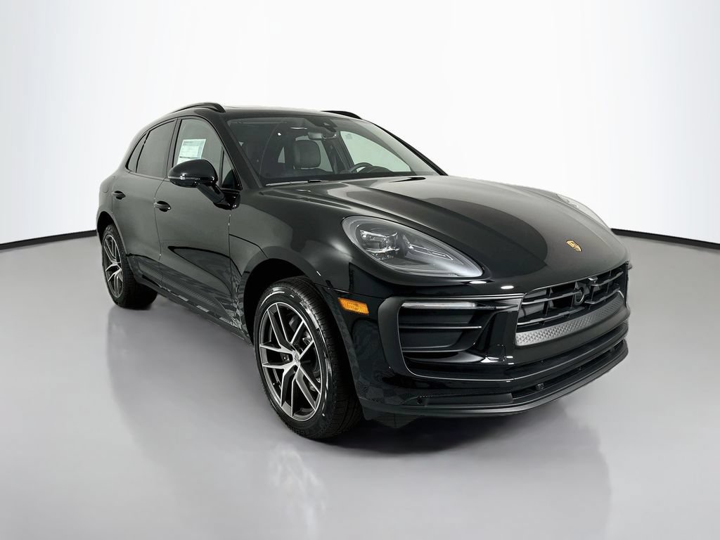 New 2026 Porsche Macan AWD/4WD image 7
