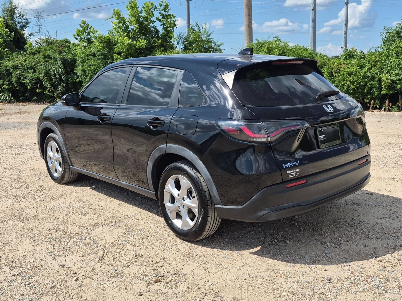 Used 2024 Honda HR-V LX image 3