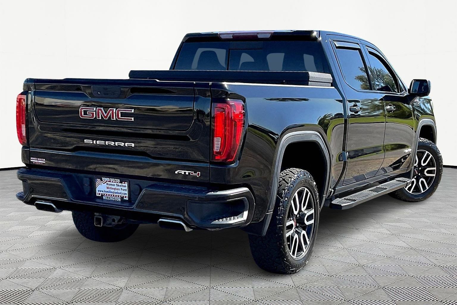 Used 2019 GMC Sierra 1500 AT4 w/ AT4 Premium Package image 11