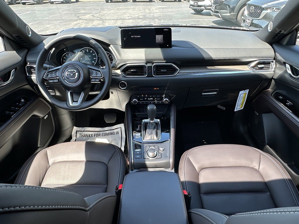 New 2025 MAZDA CX-5 Signature AWD/4WD image 9