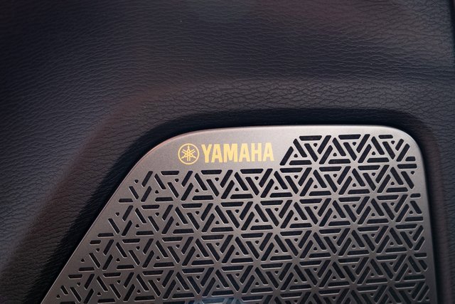 New 2025 Mitsubishi Outlander AWD image 22