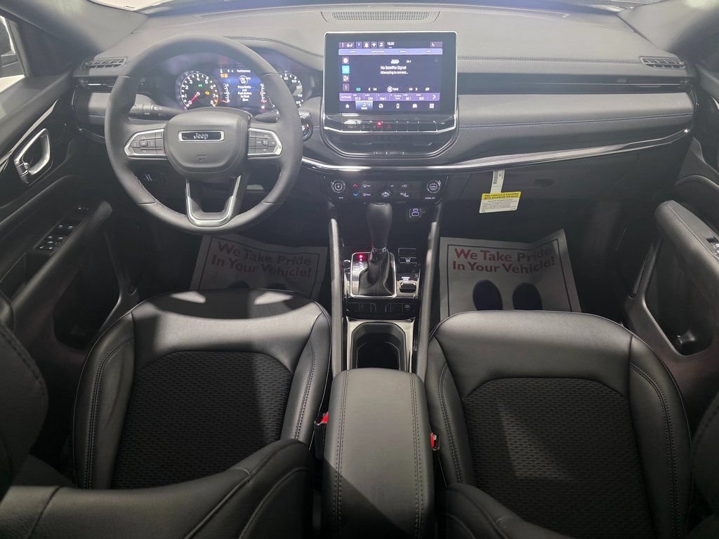New 2026 Jeep Compass Latitude AWD/4WD image 29