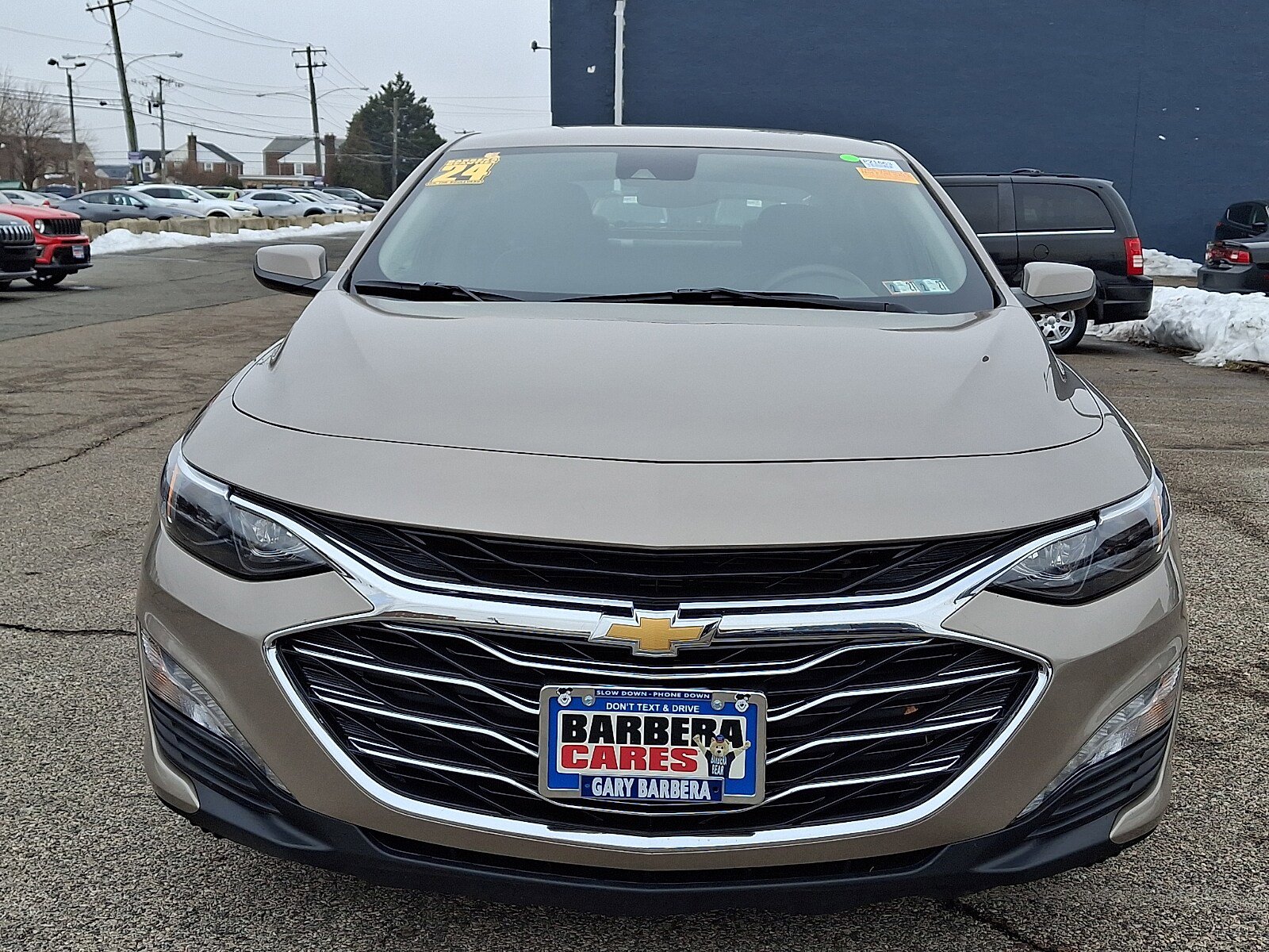 Used 2024 Chevrolet Malibu LT FWD image 2
