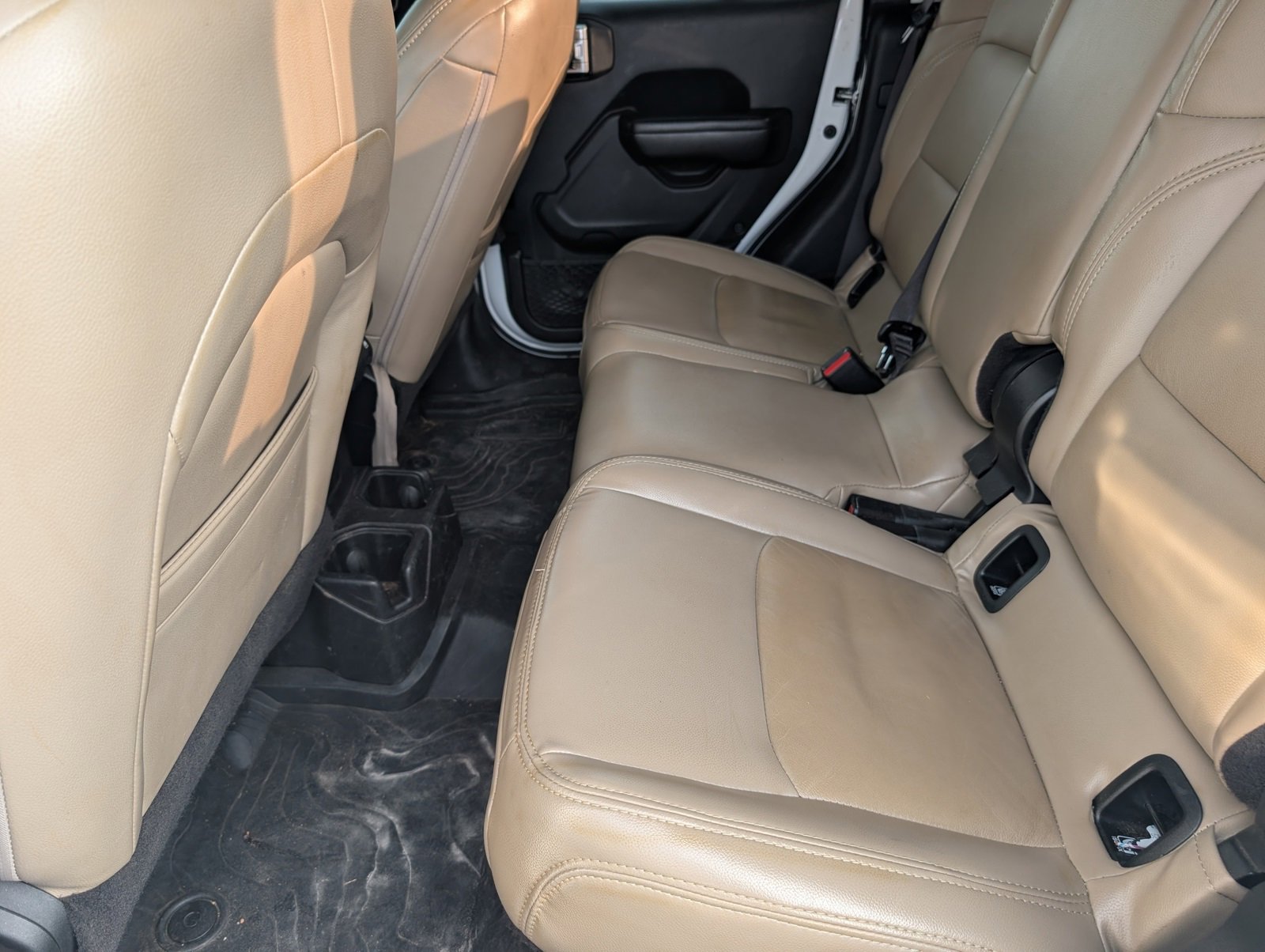 Used 2020 Jeep Gladiator Sport w/ Quick Order Package 24S image 5