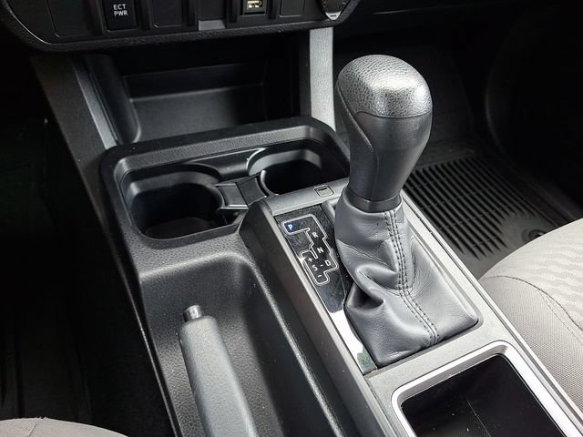 Certified 2023 Toyota Tacoma SR AWD/4WD image 14